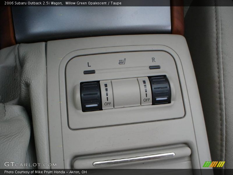 Willow Green Opalescent / Taupe 2006 Subaru Outback 2.5i Wagon