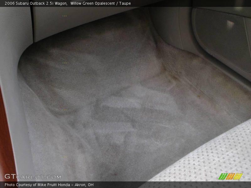 Willow Green Opalescent / Taupe 2006 Subaru Outback 2.5i Wagon