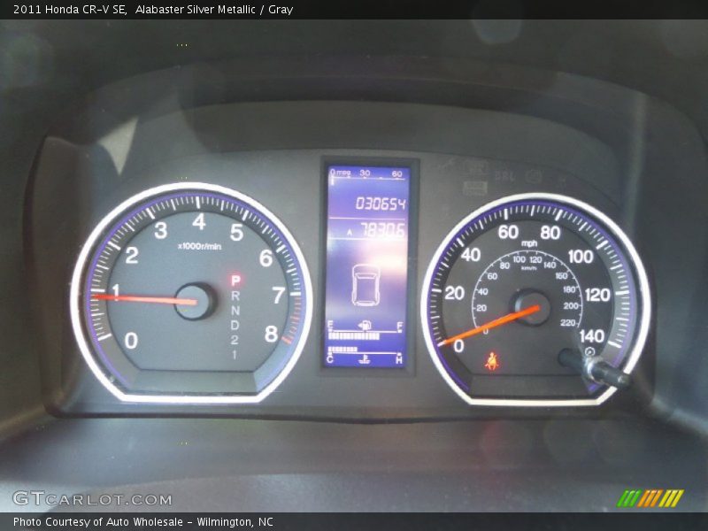 Alabaster Silver Metallic / Gray 2011 Honda CR-V SE