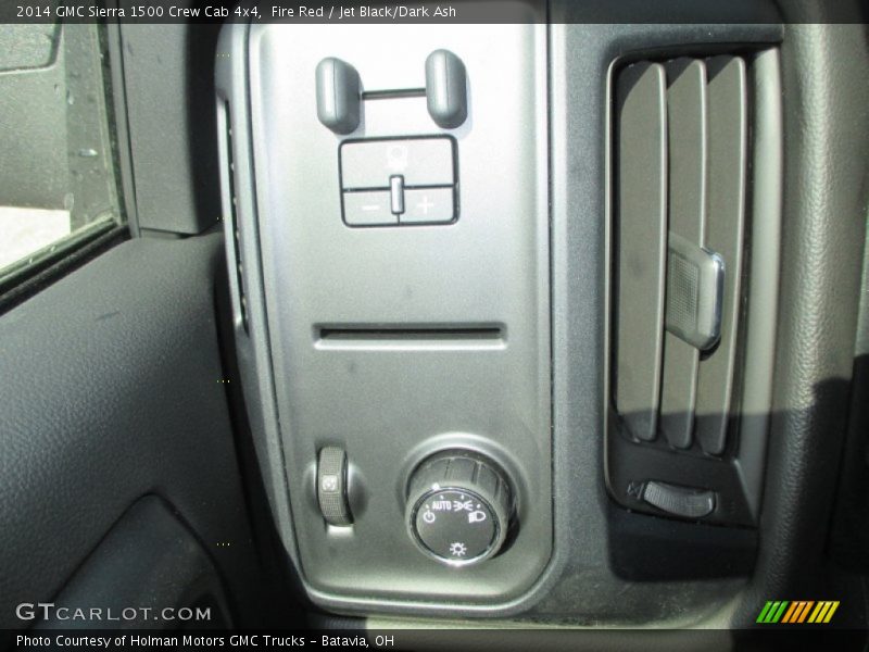 Controls of 2014 Sierra 1500 Crew Cab 4x4