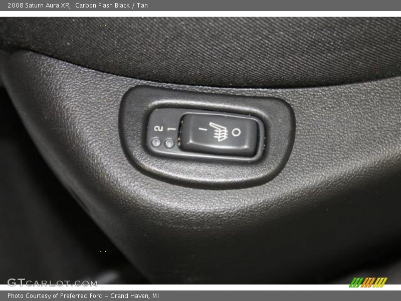 Carbon Flash Black / Tan 2008 Saturn Aura XR