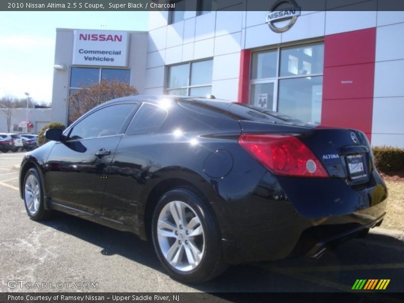 Super Black / Charcoal 2010 Nissan Altima 2.5 S Coupe
