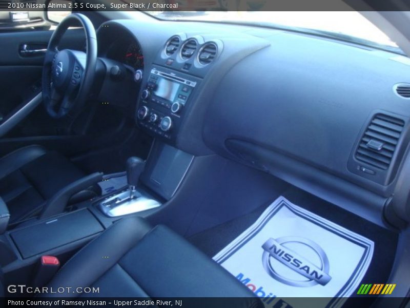 Super Black / Charcoal 2010 Nissan Altima 2.5 S Coupe