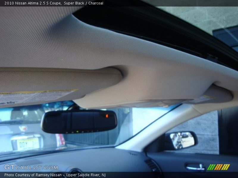 Super Black / Charcoal 2010 Nissan Altima 2.5 S Coupe