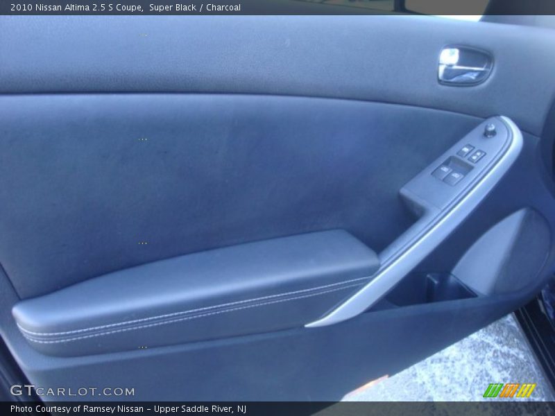 Super Black / Charcoal 2010 Nissan Altima 2.5 S Coupe