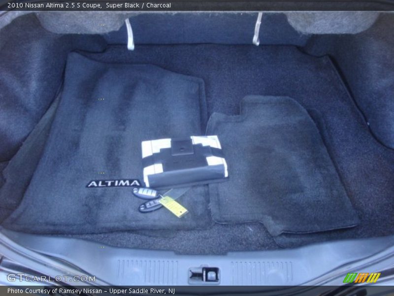 Super Black / Charcoal 2010 Nissan Altima 2.5 S Coupe