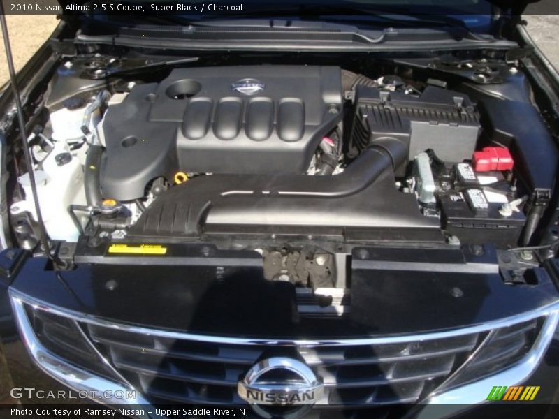 Super Black / Charcoal 2010 Nissan Altima 2.5 S Coupe