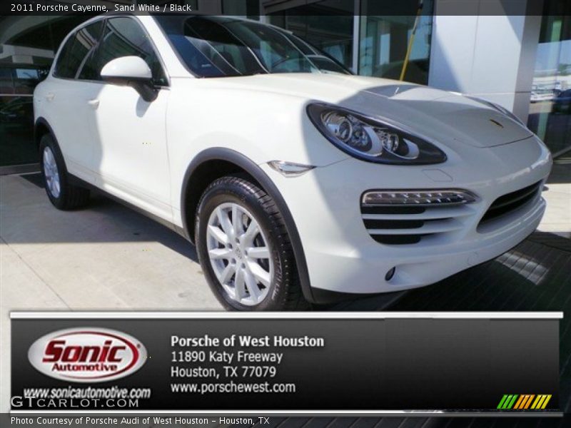 Sand White / Black 2011 Porsche Cayenne