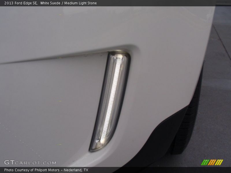 White Suede / Medium Light Stone 2013 Ford Edge SE
