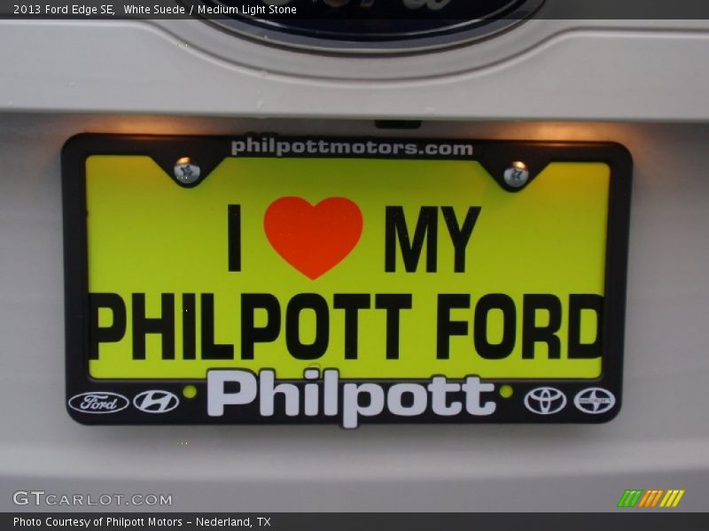 White Suede / Medium Light Stone 2013 Ford Edge SE