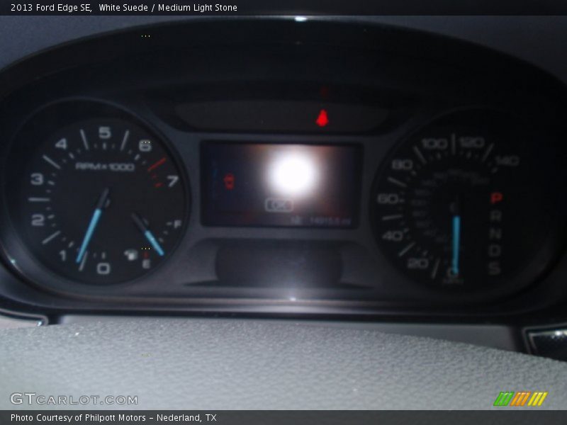 White Suede / Medium Light Stone 2013 Ford Edge SE
