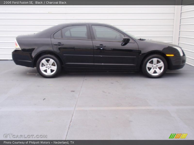 Black / Charcoal Black 2006 Ford Fusion SE