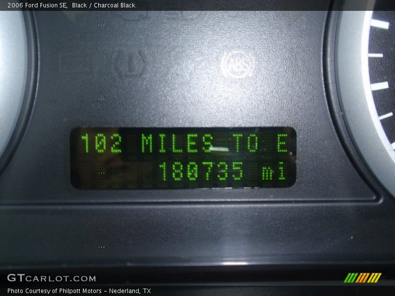 Black / Charcoal Black 2006 Ford Fusion SE