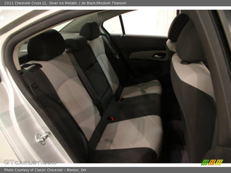 Silver Ice Metallic / Jet Black/Medium Titanium 2011 Chevrolet Cruze LS
