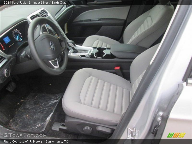Ingot Silver / Earth Gray 2014 Ford Fusion S