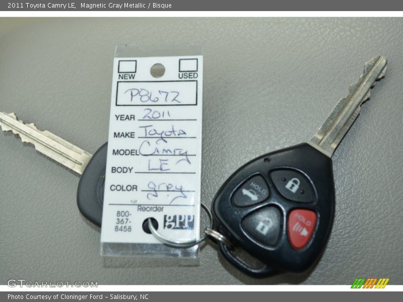 Magnetic Gray Metallic / Bisque 2011 Toyota Camry LE