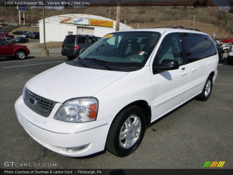 Vibrant White / Flint Grey 2005 Ford Freestar SEL