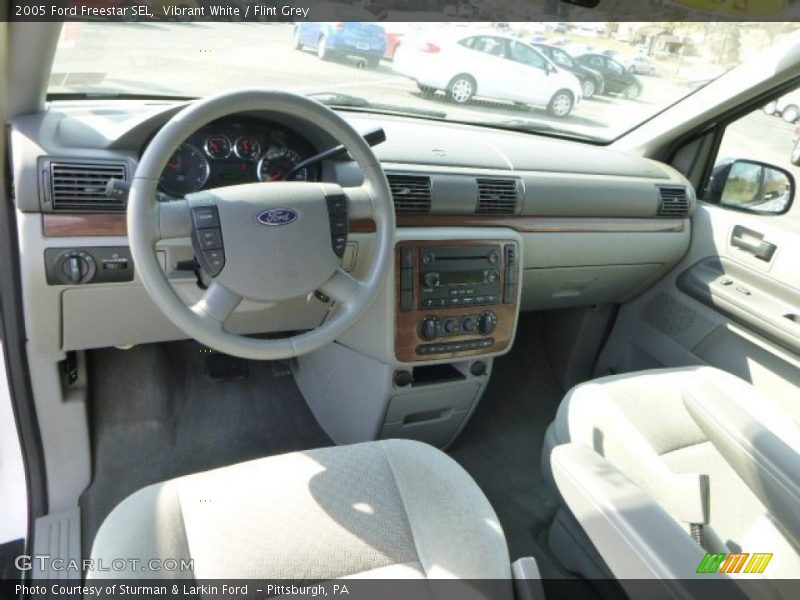 Vibrant White / Flint Grey 2005 Ford Freestar SEL