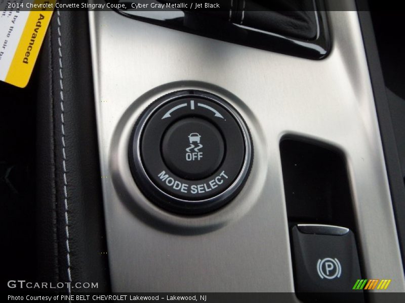 Controls of 2014 Corvette Stingray Coupe
