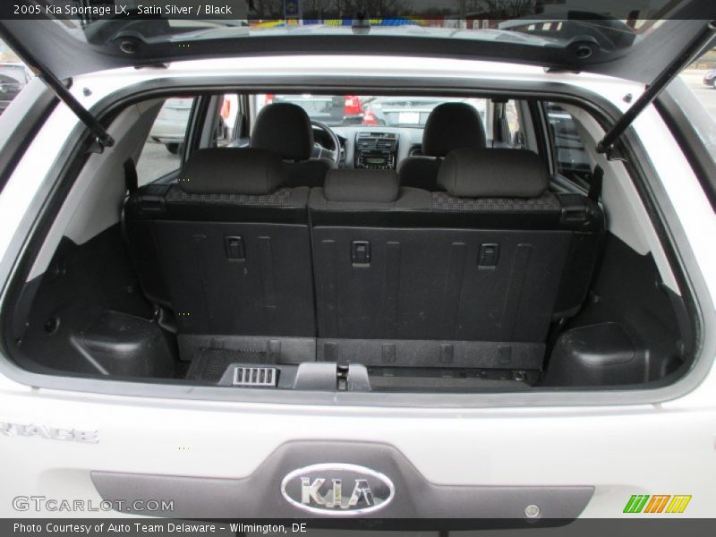 Satin Silver / Black 2005 Kia Sportage LX