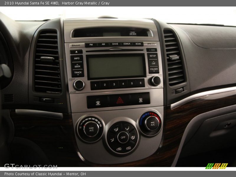 Harbor Gray Metallic / Gray 2010 Hyundai Santa Fe SE 4WD
