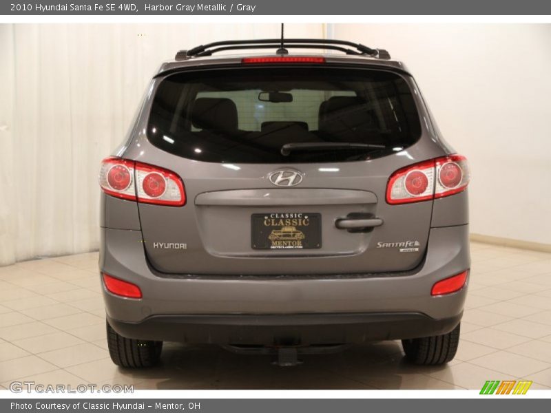 Harbor Gray Metallic / Gray 2010 Hyundai Santa Fe SE 4WD