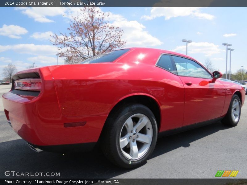 TorRed / Dark Slate Gray 2014 Dodge Challenger SXT