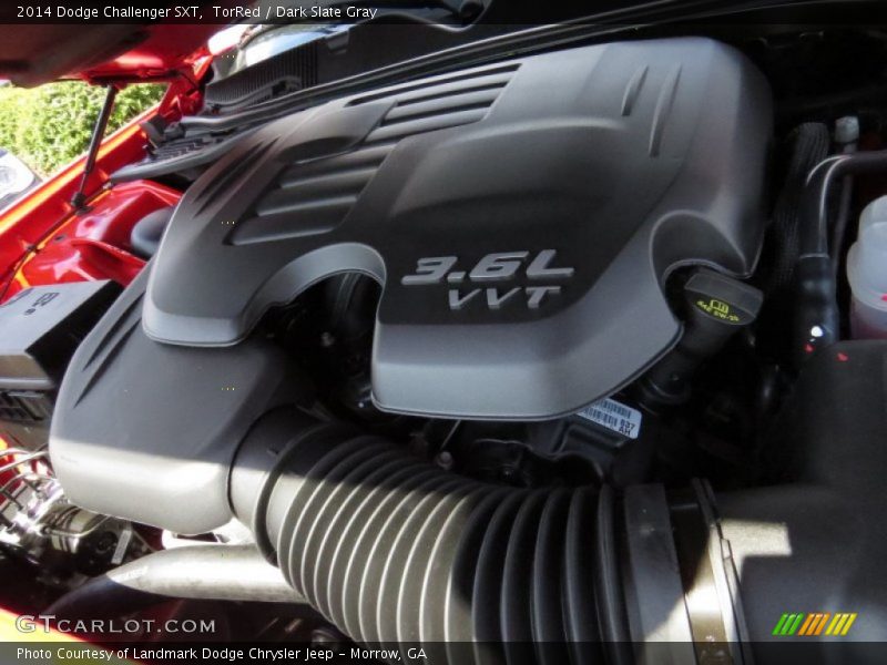 TorRed / Dark Slate Gray 2014 Dodge Challenger SXT