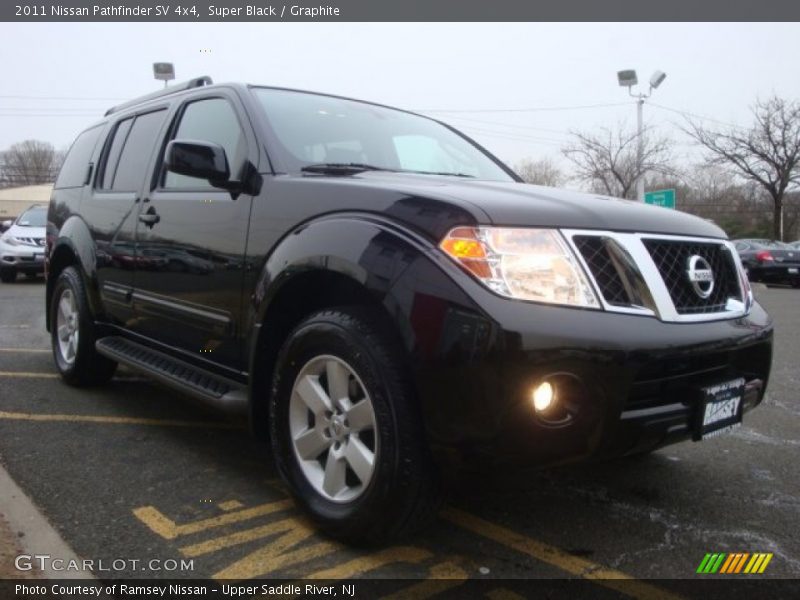 Super Black / Graphite 2011 Nissan Pathfinder SV 4x4