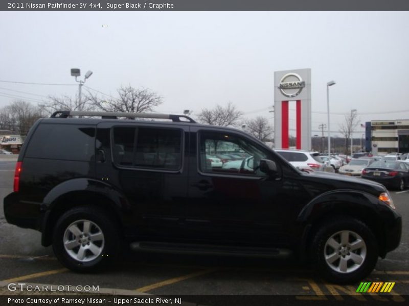 Super Black / Graphite 2011 Nissan Pathfinder SV 4x4