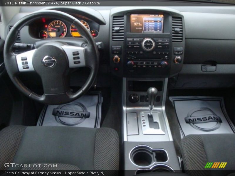 Super Black / Graphite 2011 Nissan Pathfinder SV 4x4