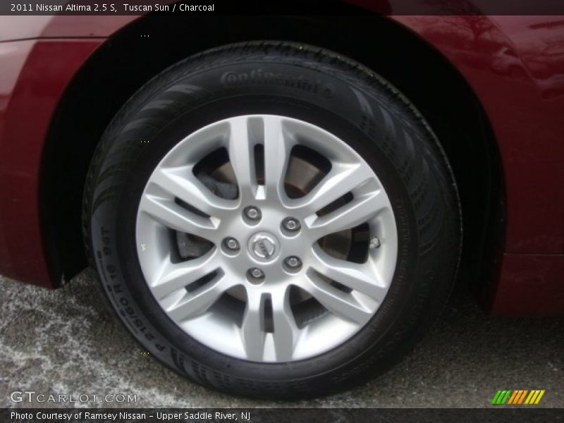 Tuscan Sun / Charcoal 2011 Nissan Altima 2.5 S