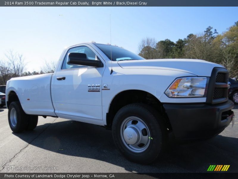 Bright White / Black/Diesel Gray 2014 Ram 3500 Tradesman Regular Cab Dually