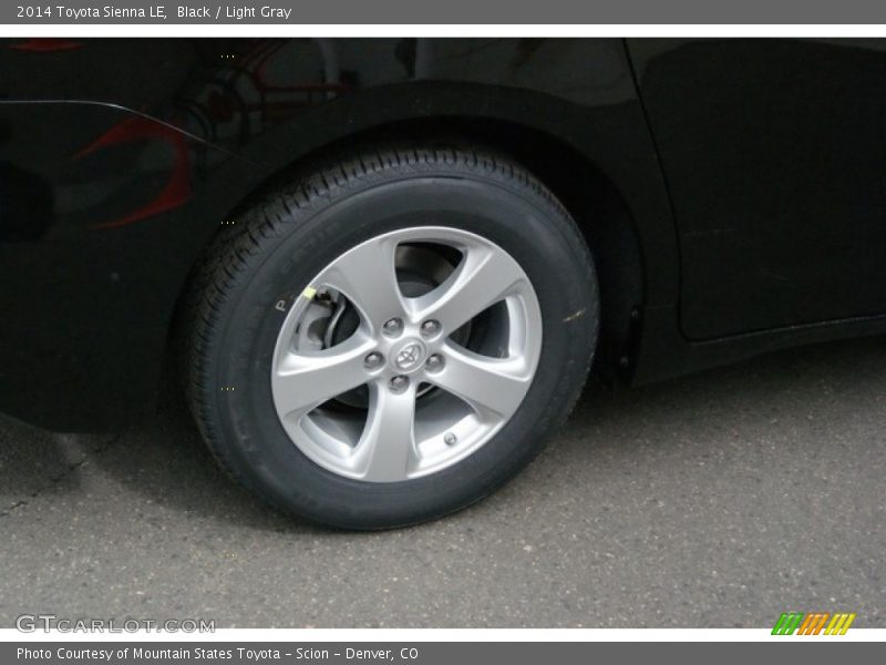 Black / Light Gray 2014 Toyota Sienna LE
