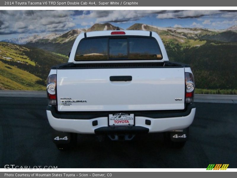 Super White / Graphite 2014 Toyota Tacoma V6 TRD Sport Double Cab 4x4