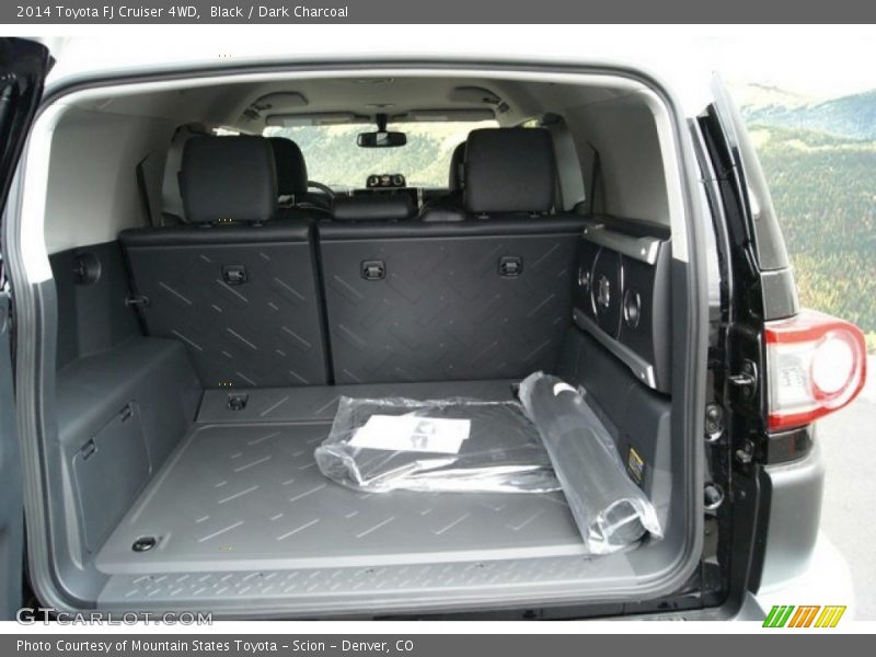 Black / Dark Charcoal 2014 Toyota FJ Cruiser 4WD