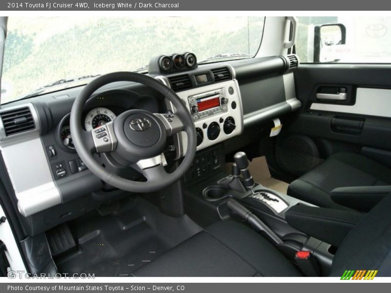 Iceberg White / Dark Charcoal 2014 Toyota FJ Cruiser 4WD