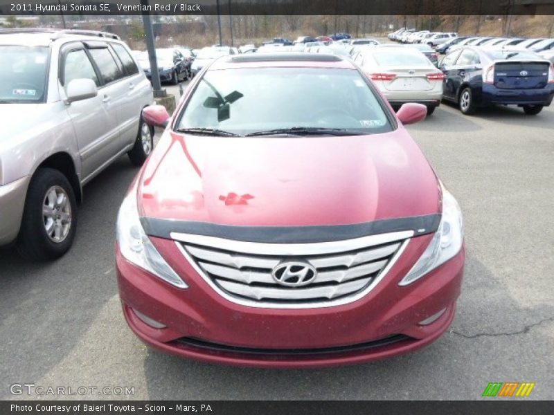 Venetian Red / Black 2011 Hyundai Sonata SE