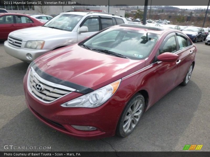 Venetian Red / Black 2011 Hyundai Sonata SE