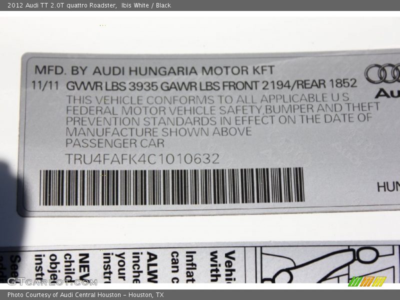 Ibis White / Black 2012 Audi TT 2.0T quattro Roadster