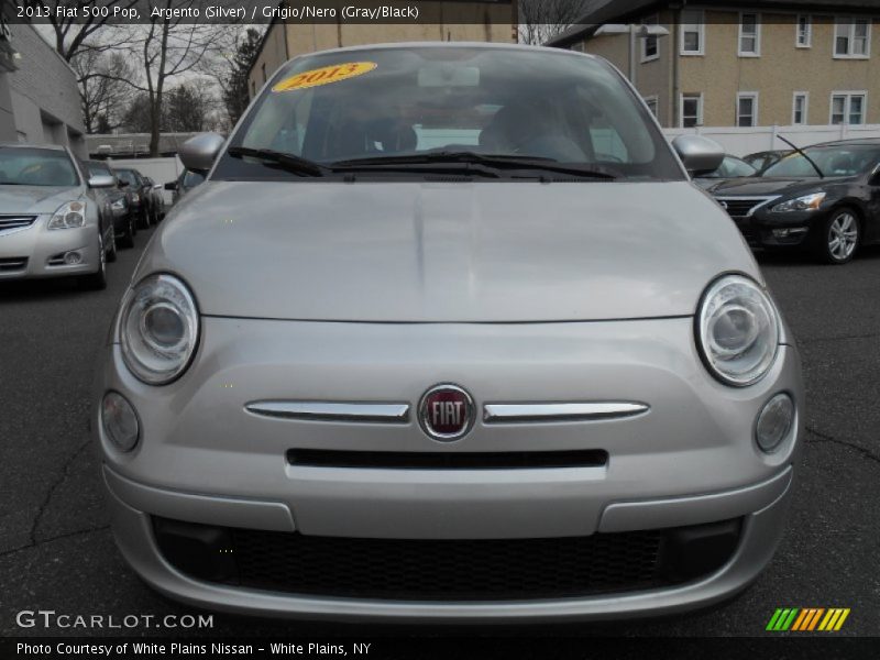 Argento (Silver) / Grigio/Nero (Gray/Black) 2013 Fiat 500 Pop