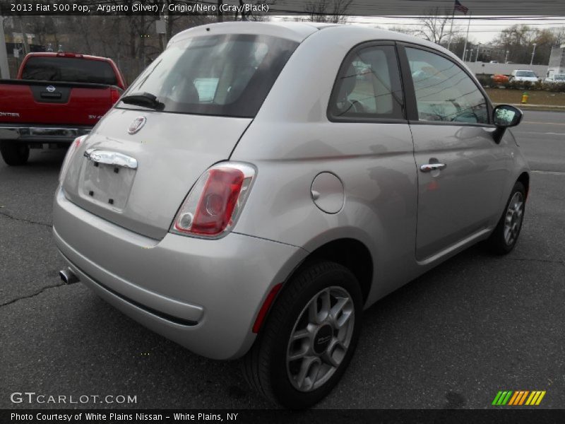 Argento (Silver) / Grigio/Nero (Gray/Black) 2013 Fiat 500 Pop