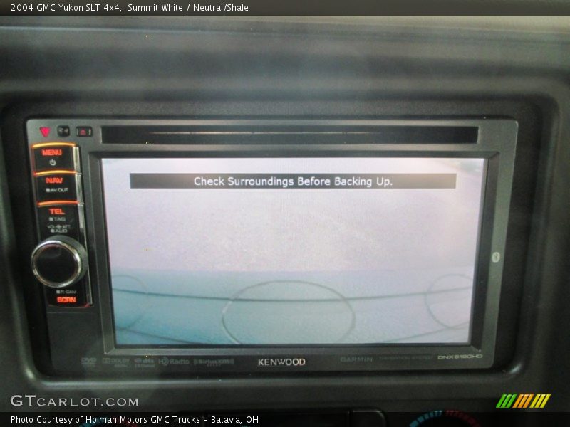 Summit White / Neutral/Shale 2004 GMC Yukon SLT 4x4