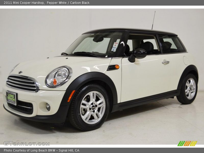 Pepper White / Carbon Black 2011 Mini Cooper Hardtop