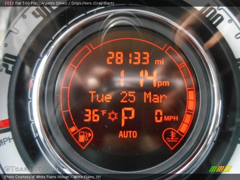 Argento (Silver) / Grigio/Nero (Gray/Black) 2013 Fiat 500 Pop