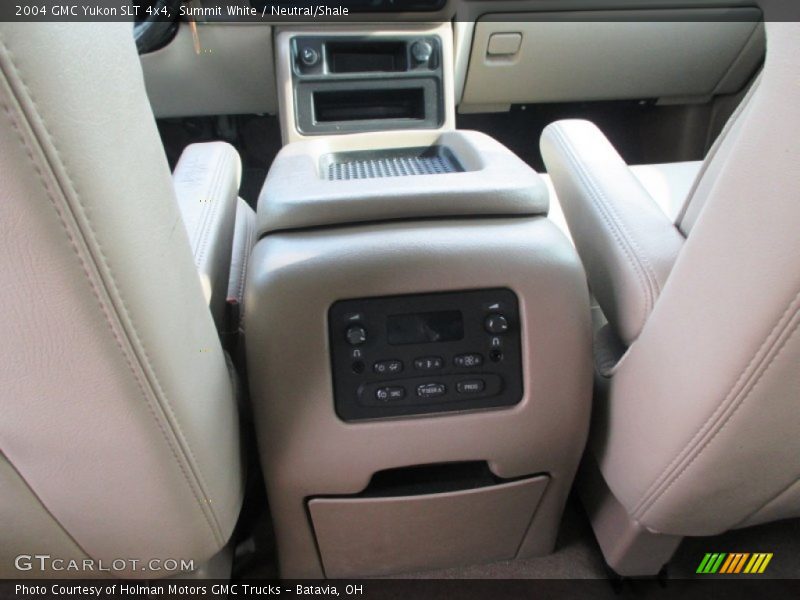 Summit White / Neutral/Shale 2004 GMC Yukon SLT 4x4