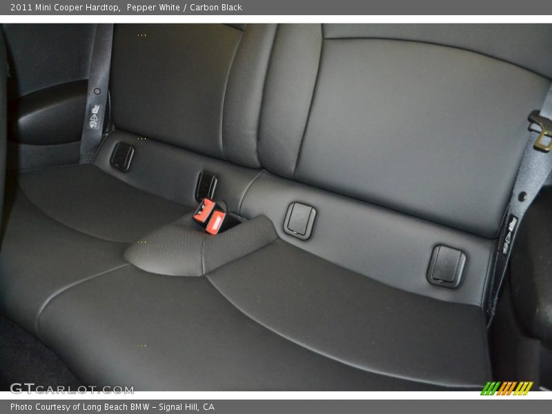 Pepper White / Carbon Black 2011 Mini Cooper Hardtop