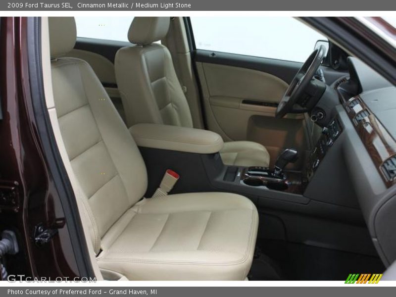 Cinnamon Metallic / Medium Light Stone 2009 Ford Taurus SEL
