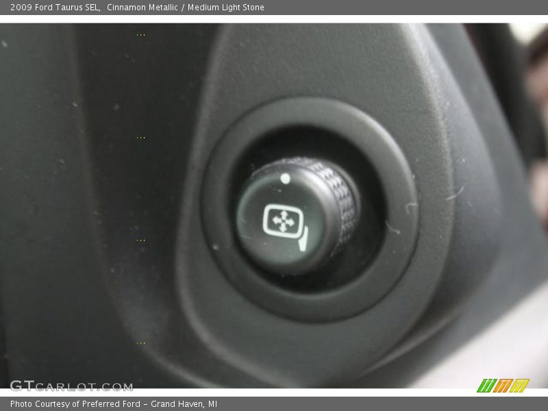 Cinnamon Metallic / Medium Light Stone 2009 Ford Taurus SEL