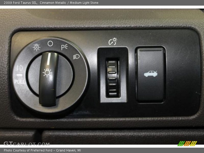 Cinnamon Metallic / Medium Light Stone 2009 Ford Taurus SEL